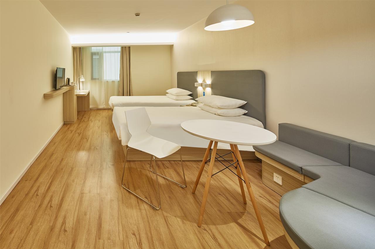Hanting Hotel Shanghai Pudong Airport Zhuqiao Buitenkant foto
