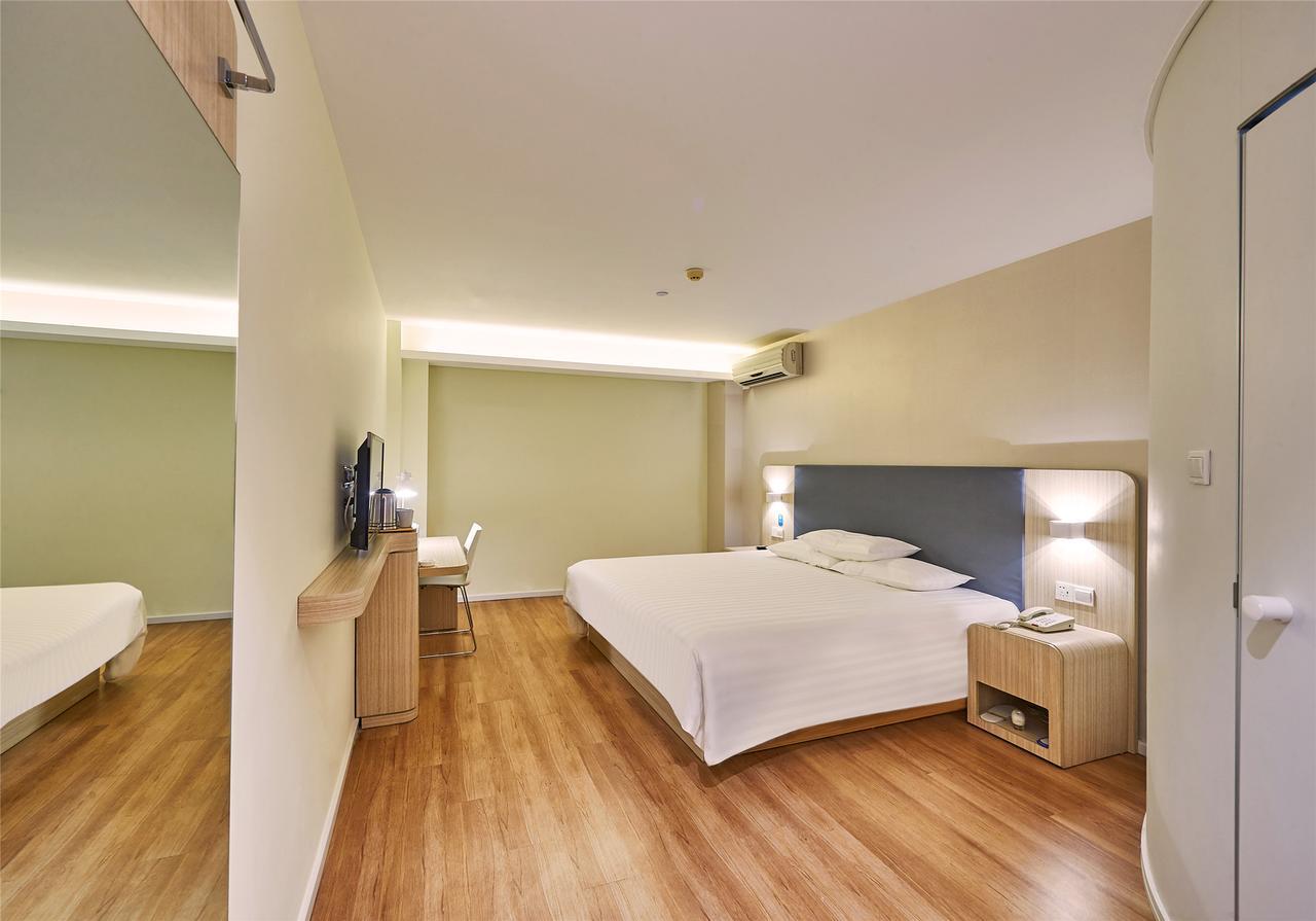 Hanting Hotel Shanghai Pudong Airport Zhuqiao Buitenkant foto
