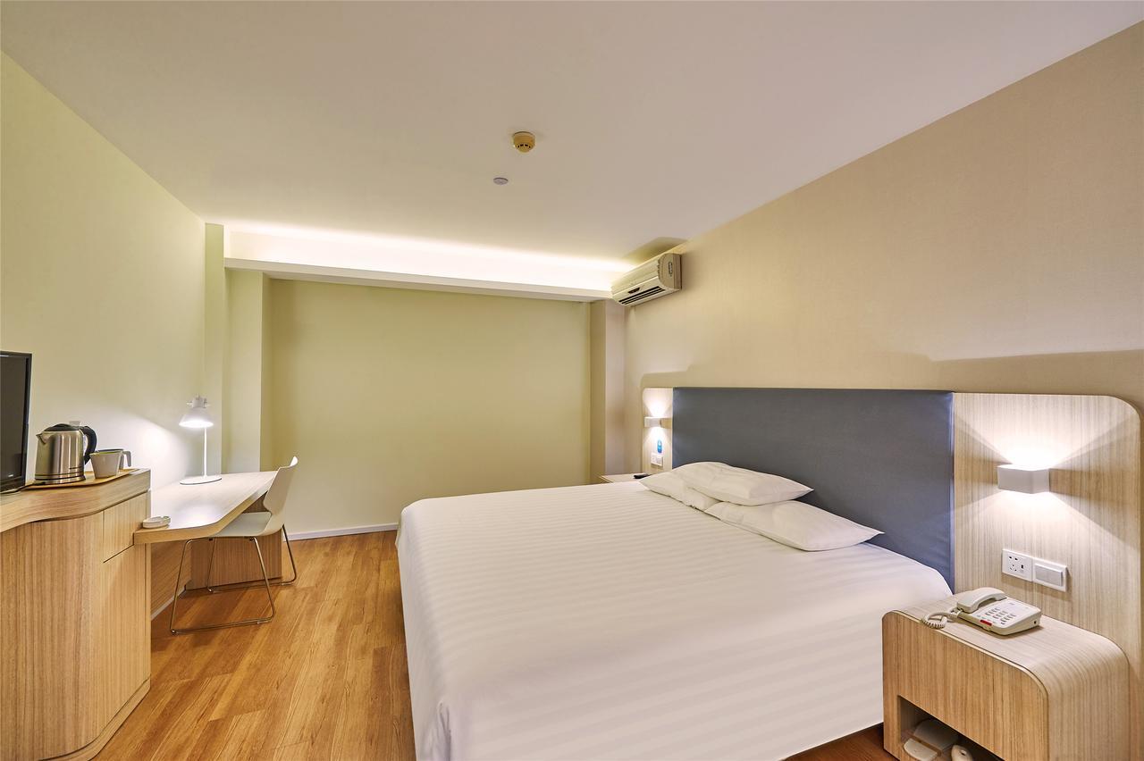 Hanting Hotel Shanghai Pudong Airport Zhuqiao Buitenkant foto