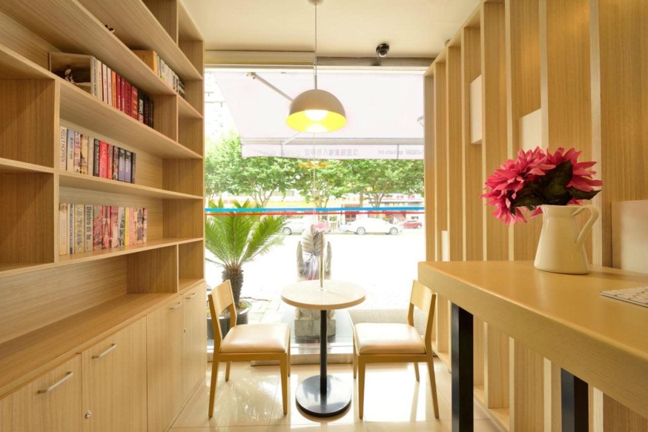 Hanting Hotel Shanghai Pudong Airport Zhuqiao Buitenkant foto