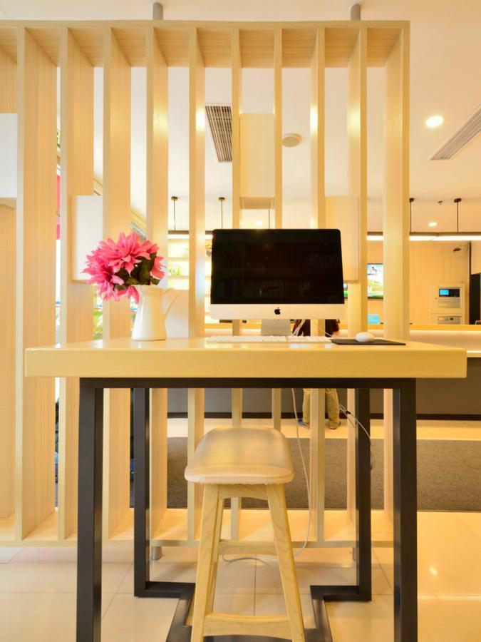 Hanting Hotel Shanghai Pudong Airport Zhuqiao Buitenkant foto