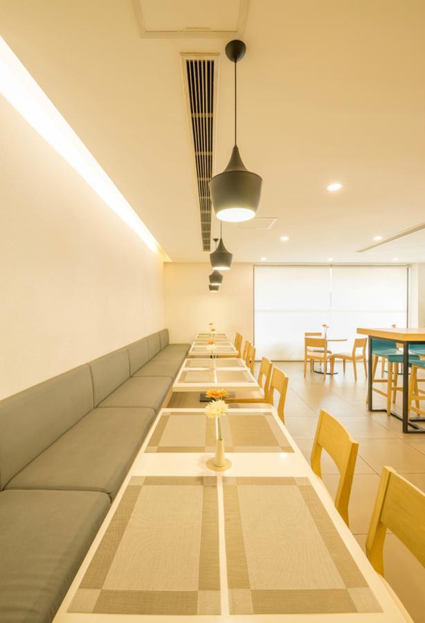 Hanting Hotel Shanghai Pudong Airport Zhuqiao Buitenkant foto