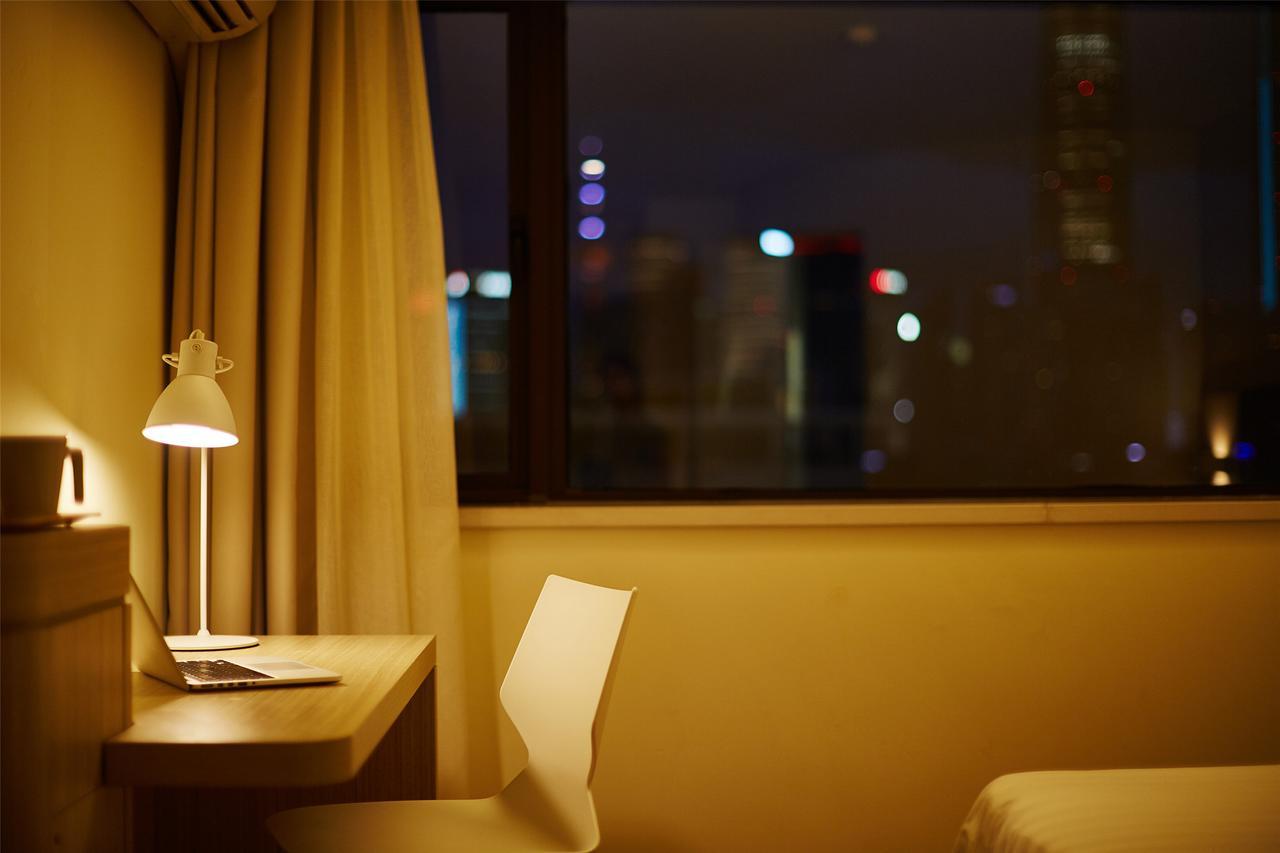 Hanting Hotel Shanghai Pudong Airport Zhuqiao Buitenkant foto