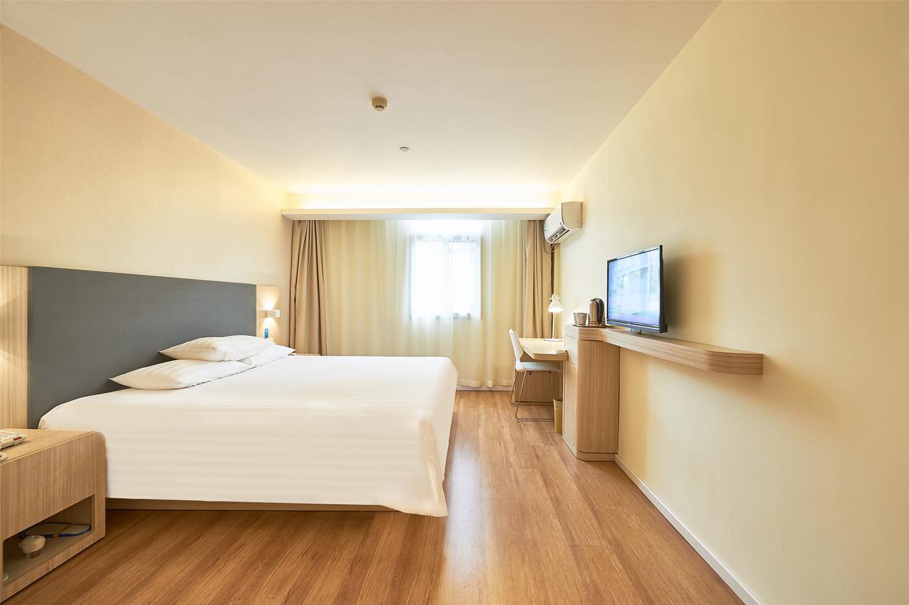 Hanting Hotel Shanghai Pudong Airport Zhuqiao Buitenkant foto